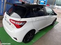Second-hand Toyota Yaris Hybrid 73 CP (53 kW) 2019 Culoarealte culori