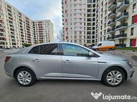 Second-hand Renault Mégane IV 140 CP (102 kW) 2022 Gri Berlinǎ