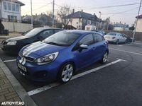 Second-hand Kia Rio Base 90 CP (66 kW) 2012 Culoarealbastru