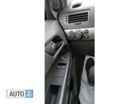 Second-hand Opel Astra 100 CP (73 kW) 2006 Argintiu Berlinǎ