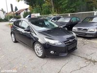 Second-hand Ford Focus Titanium 115 CP (84 kW) 2012 Culoarenegru Hatchback