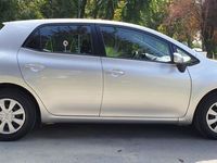 second-hand Toyota Auris 