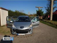 second-hand Peugeot 207 sport