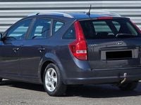 Second-hand Kia Ceed DREAM-TEAM Edition 115 CP (84 kW) 2011 Culoaregri Hatchback