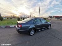 second-hand VW Passat Variant 2.0 TDI Highline DPF DSG