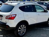 Second-hand Nissan Qashqai 360º 130 CP (95 kW) 2012 Culoarealb SUV