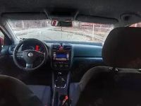 Second-hand VW Jetta 105 CP (77 kW) 2008 Rosu Berlinǎ