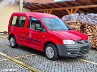 Second-hand VW Caddy Family 105 CP (77 kW) 2007 Culoarerosu Monovolum