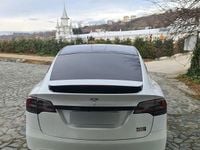 Second-hand Tesla Model X 14 kW (20 CP) 2022 Culoarealb SUV
