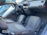 Second-hand Opel Combo 101 CP (74 kW) 2006 Negru Monovolum