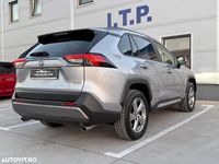 Second-hand Toyota RAV4 Hybrid Luxury 222 CP (163 kW) 2020 Culoaregri SUV