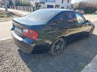 Second-hand BMW 318 143 CP (105 kW) 2008 Negru Berlinǎ