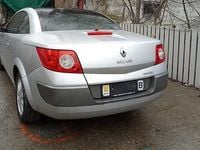 Second-hand Renault Mégane II 99 CP (72 kW) 2006 Argintiu Cabrio