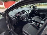 Second-hand Opel Astra Exklusiv 136 CP (100 kW) 2016 Culoaregri Hatchback