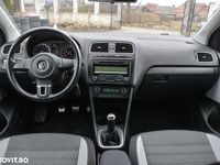 Second-hand VW Polo Sportline 86 CP (63 kW) 2011 Culoaregalbeuriu Hatchback