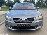 Second-hand Skoda Superb Ambition 150 CP (110 kW) 2019 Gri Break