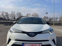 Second-hand Toyota C-HR Business Edition 122 CP (89 kW) 2017 Culoarealb SUV
