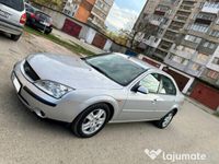 second-hand Ford Mondeo 1.8 benzină