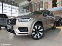 Second-hand Volvo XC90 Plus 455 CP (334 kW) 2023 Culoaregalbeuriu SUV