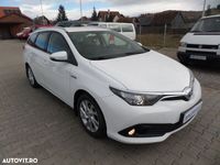 second-hand Toyota Auris Hybrid 