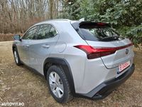 second-hand Lexus UX 250h 2.0L HEV 20H- (178 HP) 4X2 CVT Business