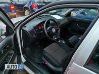Second-hand VW Golf IV 135 CP (99 kW) 2004 Argintiu Break
