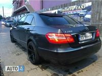 Second-hand Mercedes E200 136 CP (100 kW) 2011 Gri Berlinǎ