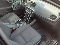 second-hand Volvo V40 D2 DRIVe Basic