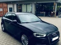 Second-hand Audi A3 Ambition 105 CP (77 kW) 2014 Negru Hatchback