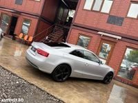 Second-hand Audi A5 S-line plus 170 CP (125 kW) 2011 Gri Coupe