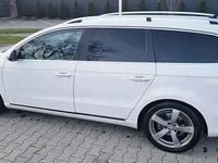 Second-hand VW Passat 120 CP (88 kW) 2012 Alb Berlinǎ