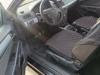 Second-hand Opel Astra GTC 124 CP (91 kW) 2007 Negru Coupe