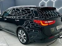 Second-hand Kia Optima Edition 7 136 CP (100 kW) 2019 Culoarenegru Break