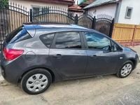 Second-hand Opel Astra 130 CP (95 kW) 2010 Berlinǎ