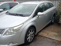 second-hand Toyota Avensis Combi 2.2 D-4D Automatik Edition