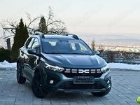 Second-hand Dacia Sandero Stepway 100 CP (73 kW) 2025 Verde Hatchback