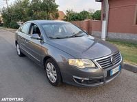 Second-hand VW Passat Highline 115 CP (84 kW) 2006 Gri Berlinǎ