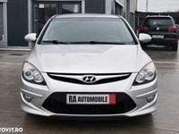 Second-hand Hyundai i30 Classic 116 CP (85 kW) 2012 Culoareargint Hatchback