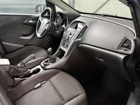 Second-hand Opel Astra 110 CP (80 kW) 2015 Culoarealbastru Break