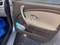 Second-hand Renault Fluence 110 CP (80 kW) 2014 Gri Berlinǎ