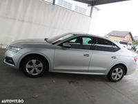Second-hand Skoda Octavia 149 CP (109 kW) 2021 Culoareargint Hatchback