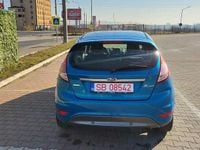 Second-hand Ford Fiesta Titanium 100 CP (73 kW) 2015 Culoarealbastru Hatchback