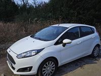 Second-hand Ford Fiesta 100 CP (73 kW) 2017 Culoarealb