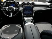 Second-hand Mercedes C220 Avantgarde 200 CP (147 kW) 2021 Culoarealb Berlinǎ