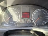 Second-hand VW Touran 105 CP (77 kW) 2009 Monovolum