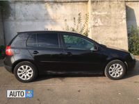 Second-hand VW Golf IV 115 CP (84 kW) 2005 Negru Hatchback