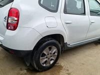 Second-hand Dacia Duster 110 CP (80 kW) 2014 Alb SUV