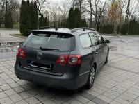 Second-hand VW Passat R-line 140 CP (102 kW) 2010 Gri Berlinǎ