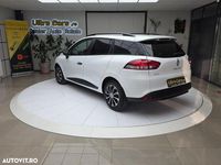 Second-hand Renault Clio GrandTour Basis 75 CP (55 kW) 2016 Culoarealb Break