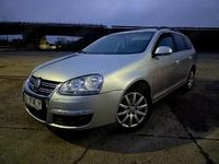 Second-hand VW Golf V 140 CP (102 kW) 2007 Gri Hatchback